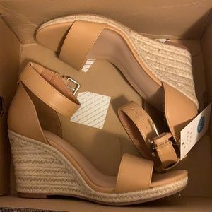 Brand new, woven, tan leather wedges from target